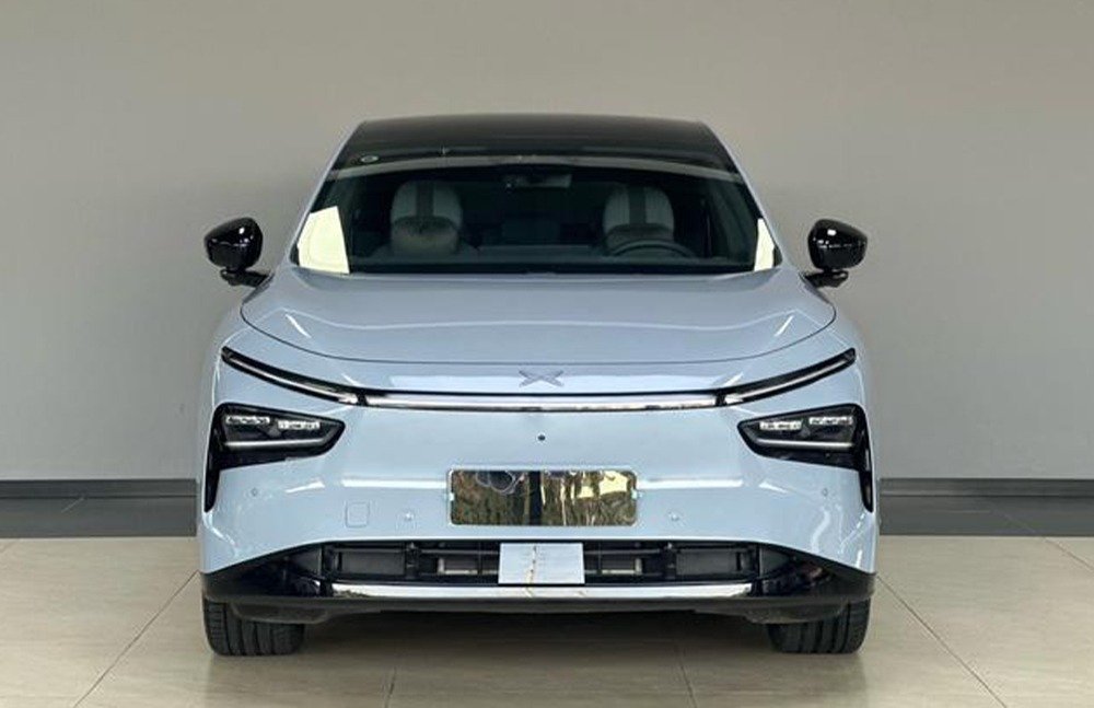 imgi_4_xpeng g7 2 Xpeng G7 2026 Model Year, All-Electric 702 Ultra Long Range– Ready for Export From China | Best Chinese Car Price Canada - Image 1
